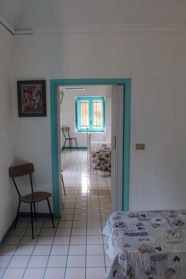 Le Chiazzette Bed & Breakfast Ачиреале Екстериор снимка